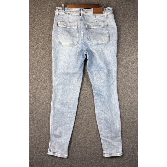 Judy Blue High Waist Vintage Double Cuffed Jogger Jeans Light Wash Size 30 Denim - Picture 12 of 14